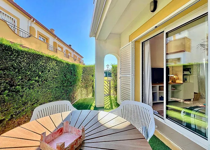 La Vela Estartit Rental